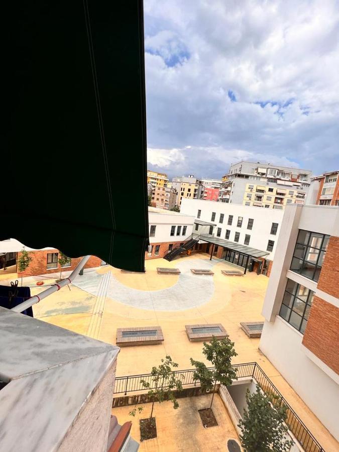 What'S Up Tirana Zewnętrze zdjęcie